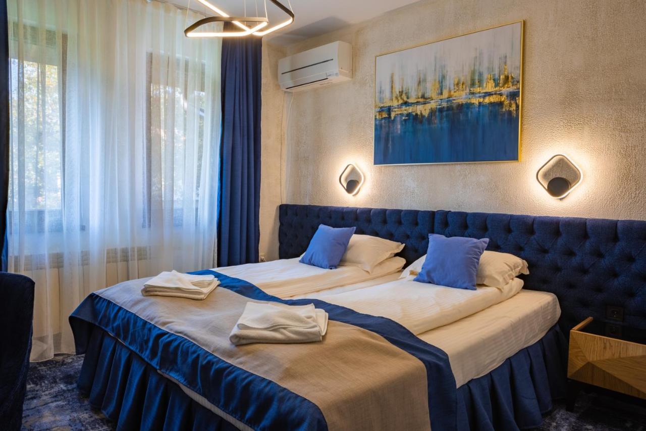 Ostrova Holiday Village Beli Osŭm Exterior foto