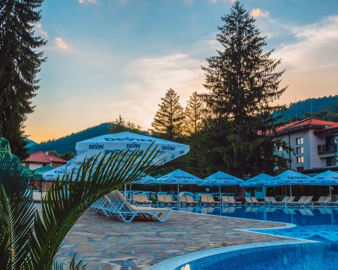 Ostrova Holiday Village Beli Osŭm Exterior foto